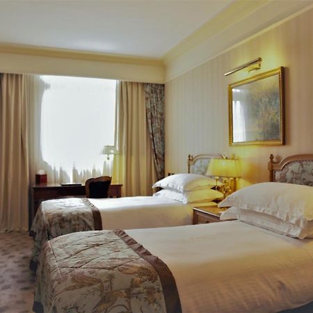 Intercontinental Le Vendome Beirut Hotel Buitenkant foto