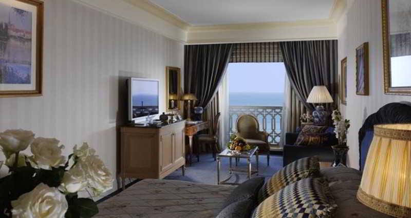 Intercontinental Le Vendome Beirut Hotel Kamer foto