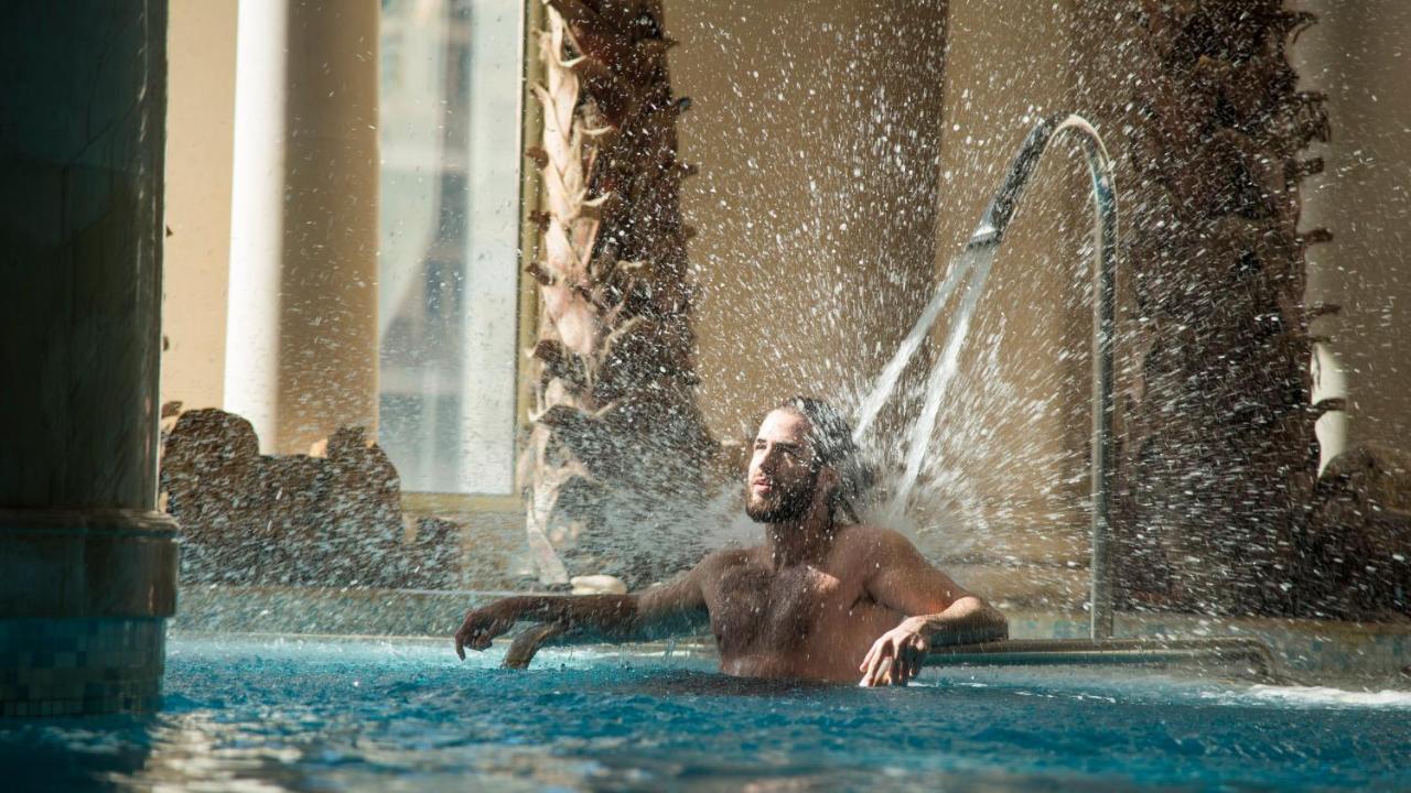 Intercontinental Le Vendome Beirut Hotel Buitenkant foto
